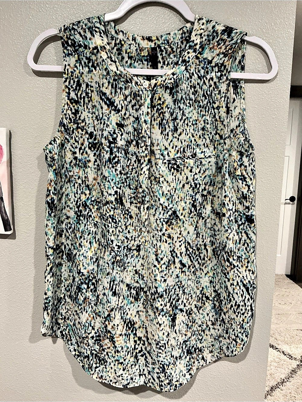 NYDJ Sleeveless Pintuck Blouse Blue & White Size Small
